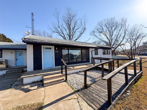 100 E Pecan St, Gunter, TX, 75058-2544 | Card Image