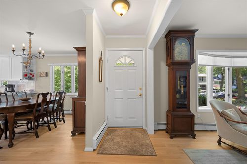 54 Bankside Dr, Centerport, NY, 11721-1741 | Card Image