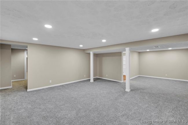 1801 Cliffwood Ct, Home with 4 bedrooms, 3 bathrooms and null parking in New Albany IN | Image 33