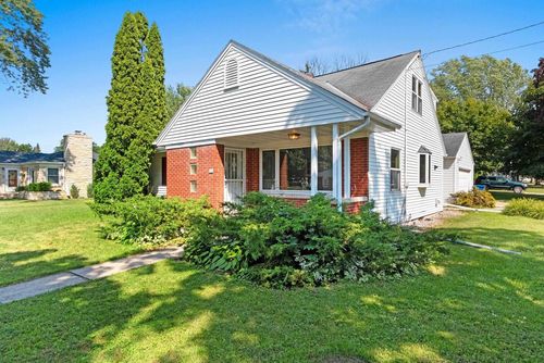 522 N Washington Street, DE PERE, WI, 54115 | Card Image