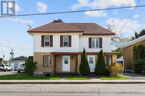 1231 St Augustin Road, Russell, ON, K0A1W0 | Card Image