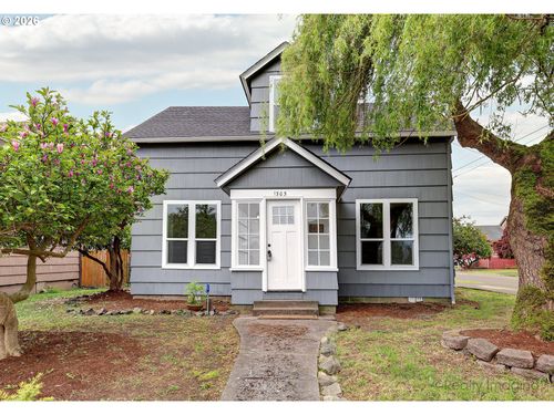 1303 1st St, Tillamook, OR, 97141-2002 | Card Image