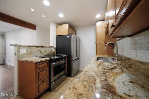 k104-1061 W Beaver Creek Blvd, Avon, CO, 81620-5816 | Card Image