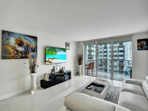apt-502-18061 Biscayne Blvd, Aventura, FL, 33160-2509 | Card Image