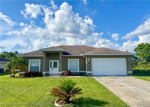 1521 Black Bear Ave, Lake Placid, FL, 33852-5755 | Card Image