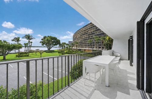 g13-1208 Marine Way, North Palm Beach, FL, 33408-6616 | Card Image