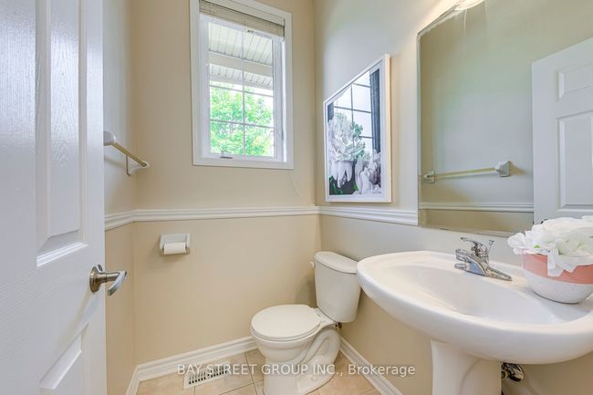 75 Finney Terr, House attached with 3 bedrooms, 3 bathrooms and 1 parking in Milton ON | Image 21