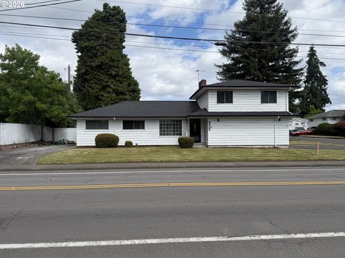 8605 Nw 9th Ave, Vancouver, WA, 98665-7602 | Card Image