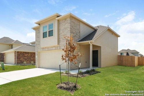 2338 Applewhite Mdw, San Antonio, TX, 78224-2357 | Card Image
