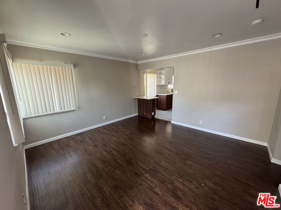 Residential Lease in Glendale 3