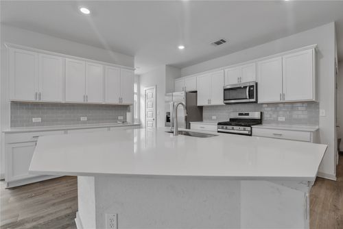 10633 Defender Trl, Austin, TX, 78754 | Card Image