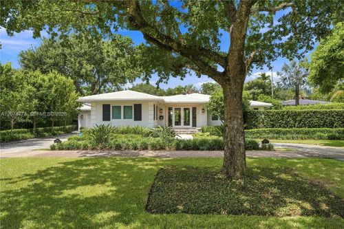 3267 Riviera Dr, Coral Gables, FL, 33134-6401 | Card Image