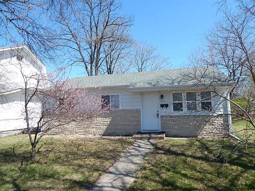 131 N Calumet Ave, Michigan City, IN, 46360 | Card Image