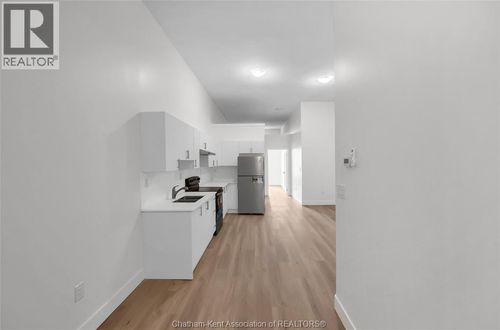 5-131 Main St, Dresden, ON, N0P1M0 | Card Image