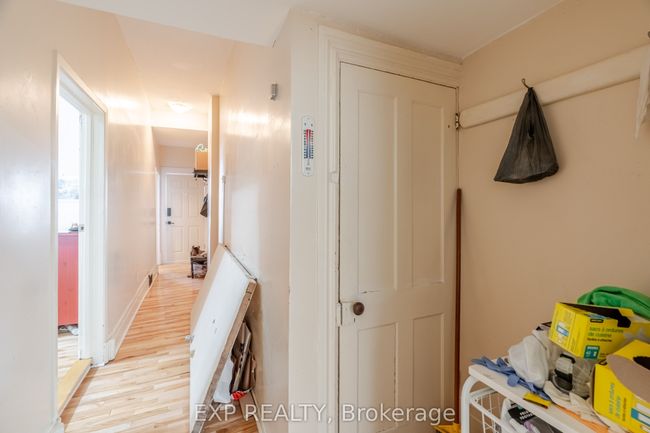 92 Cambridge St N, Home with 3 bedrooms, 2 bathrooms and 3 parking in Ottawa ON | Image 19