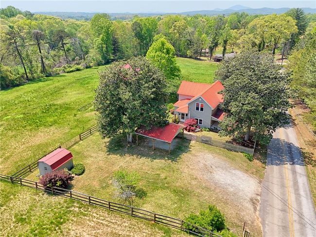 1096 Sutton Mill Rd, House other with 3 bedrooms, 2 bathrooms and 9 parking in Clarkesville GA | Image 9