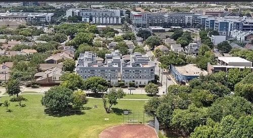 1-d-3409 Bryan St, Dallas, TX, 75204-6110 | Card Image