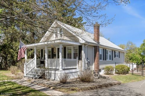 44 Maple Ave, Flemington, NJ, 08822-1443 | Card Image