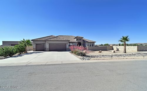 4425 Dulcinea Dr, Las Cruces, NM, 88005-4498 | Card Image