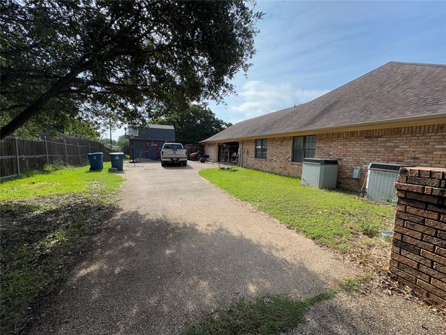 2720 Dorothy Dr, House other with 4 bedrooms, 3 bathrooms and null parking in Cleburne TX | Image 20