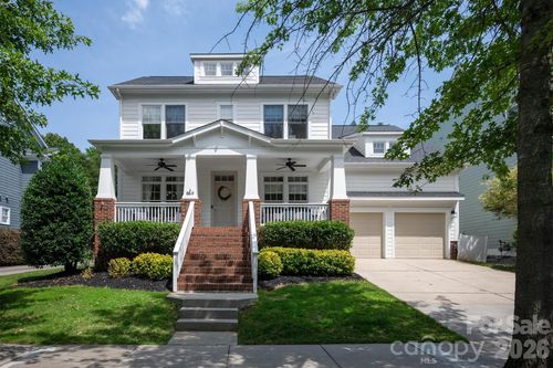 869 Stratford Run Dr, Fort Mill, SC, 29708-5701 | Card Image