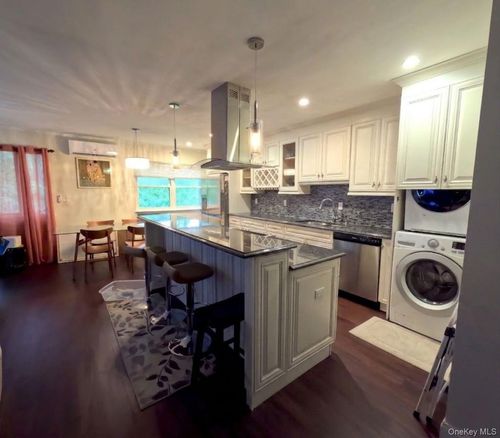 316-67 Lorraine Ter, Mount Vernon, NY, 10553-1238 | Card Image
