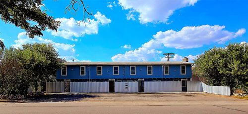8616 Putnam Dr, Austin, TX, 78757-6400 | Card Image