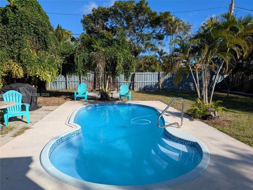 1-311 Sw 2nd Ave, Dania Beach, FL, 33004 | Card Image