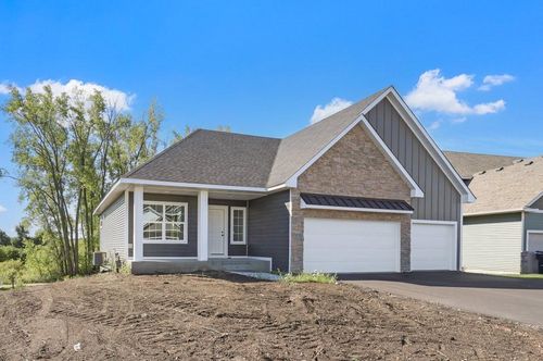 1616 Spruce St, Farmington, MN, 55024-1818 | Card Image