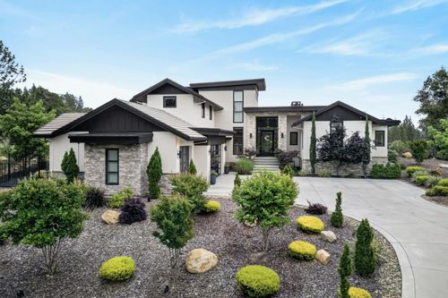 2056 Long View Dr, Meadow Vista, CA, 95722-9365 | Card Image