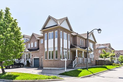31 Park Place Dr, Markham, ON, L6E2A1 | Card Image