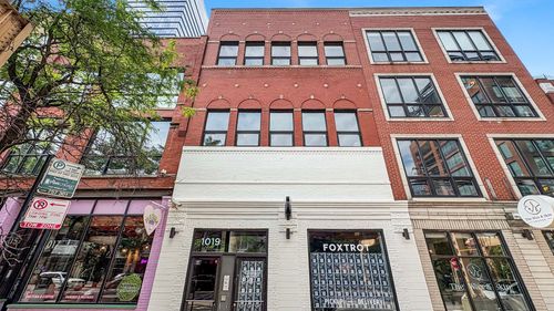 2-1019 Lake St, Chicago, IL, 60607-1284 | Card Image