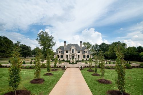 506 Franklin Rd, Brentwood, TN, 37027-5909 | Card Image
