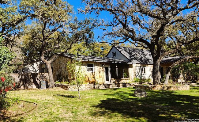 9810 Park Dr, House other with 2 bedrooms, 3 bathrooms and null parking in Helotes TX | Image 45