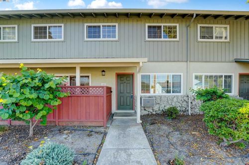 apt-4-650 Fargo Ave, San Leandro, CA, 94579-2100 | Card Image