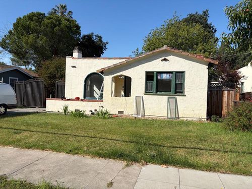 936 Iris St, Redwood City, CA, 94062 | Card Image