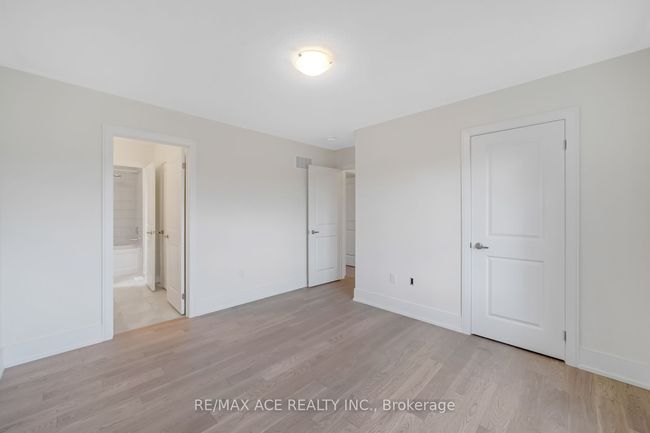 81 Golden Meadows Dr, House other with 4 bedrooms, 4 bathrooms and 6 parking in Otonabee ON | Image 32