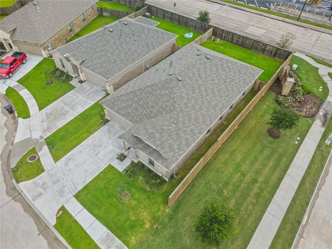 3111 Freiberger Ln, House other with 3 bedrooms, 2 bathrooms and 2 parking in Alvin TX | Image 7
