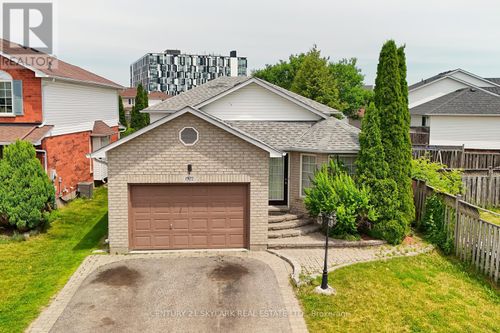 1922 Dalhousie Cres, Oshawa, ON, L1G8C3 | Card Image