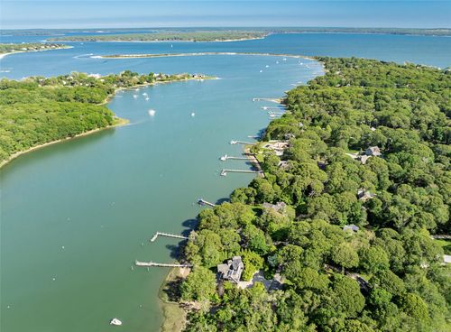 5 Bay Shore Dr, Shelter Is Ht, NY, 11965 | Card Image