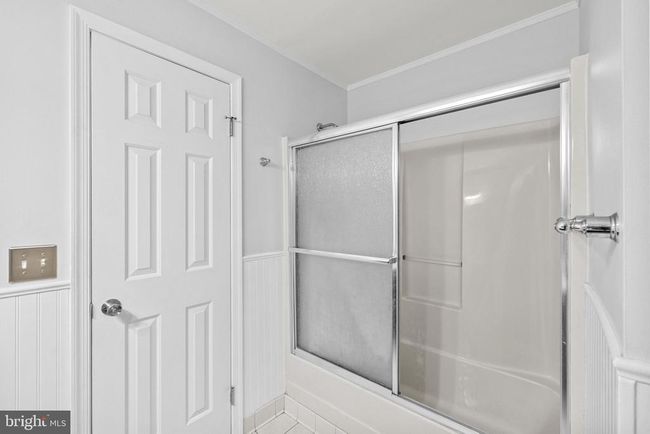 986 Stuart Dr, House other with 4 bedrooms, 3 bathrooms and null parking in FRONT ROYAL VA | Image 15