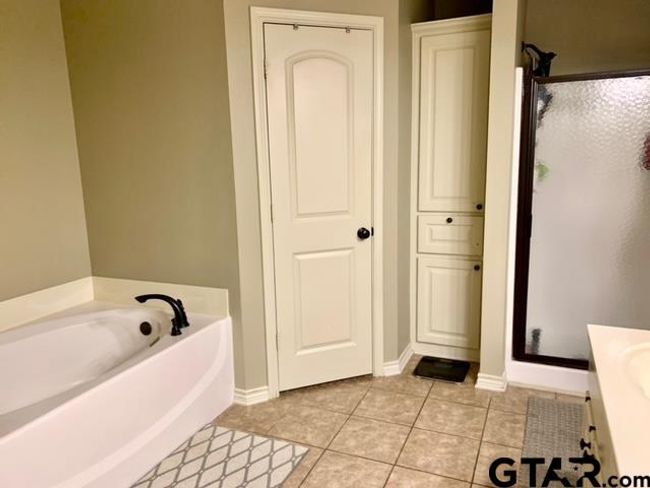 11604 Three Chimneys Dr, House other with 3 bedrooms, 2 bathrooms and null parking in Flint TX | Image 8
