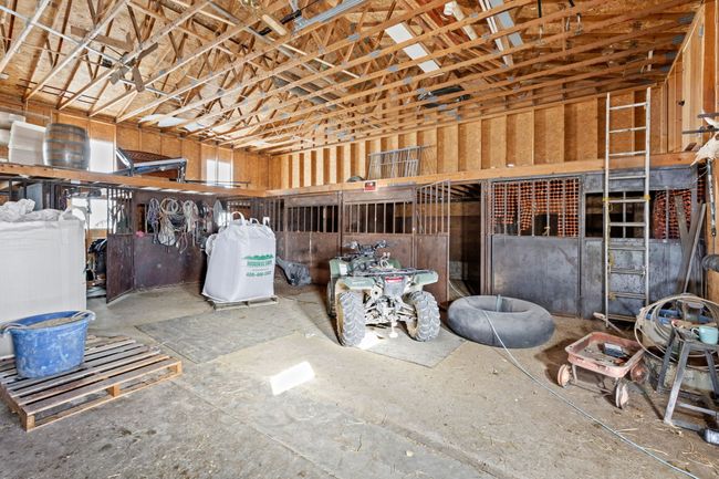Garage/shop | Image 36