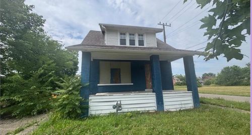 3200 Virginia Park St, Detroit, MI, 48206-2363 | Card Image