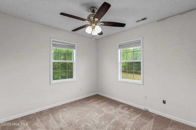 504 Mcfadyen Cir, House other with 3 bedrooms, 2 bathrooms and 2 parking in Hubert NC | Image 16