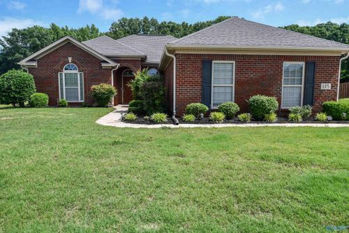 115 Sage Willow Dr Sw, Madison, AL, 35756-8286 | Card Image