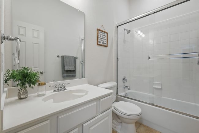 Full Bathroom for guests on Level 1 | Image 20