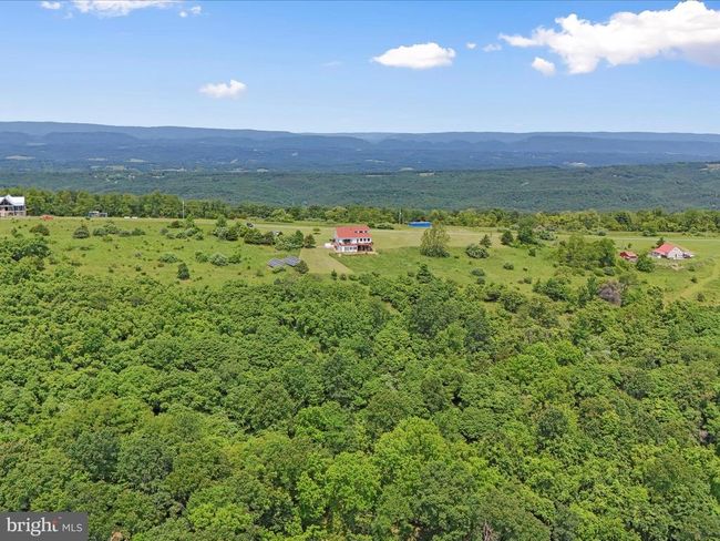 150 N Apple Ridge Rd, House other with 2 bedrooms, 2 bathrooms and null parking in Romney WV | Image 49
