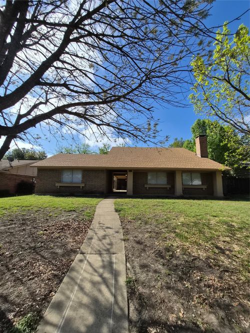 1912 Forestdale Dr, Richardson, TX, 75081-2139 | Card Image