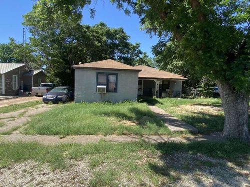 644 E 16th St, Colorado City, TX, 79512-4012 | Card Image